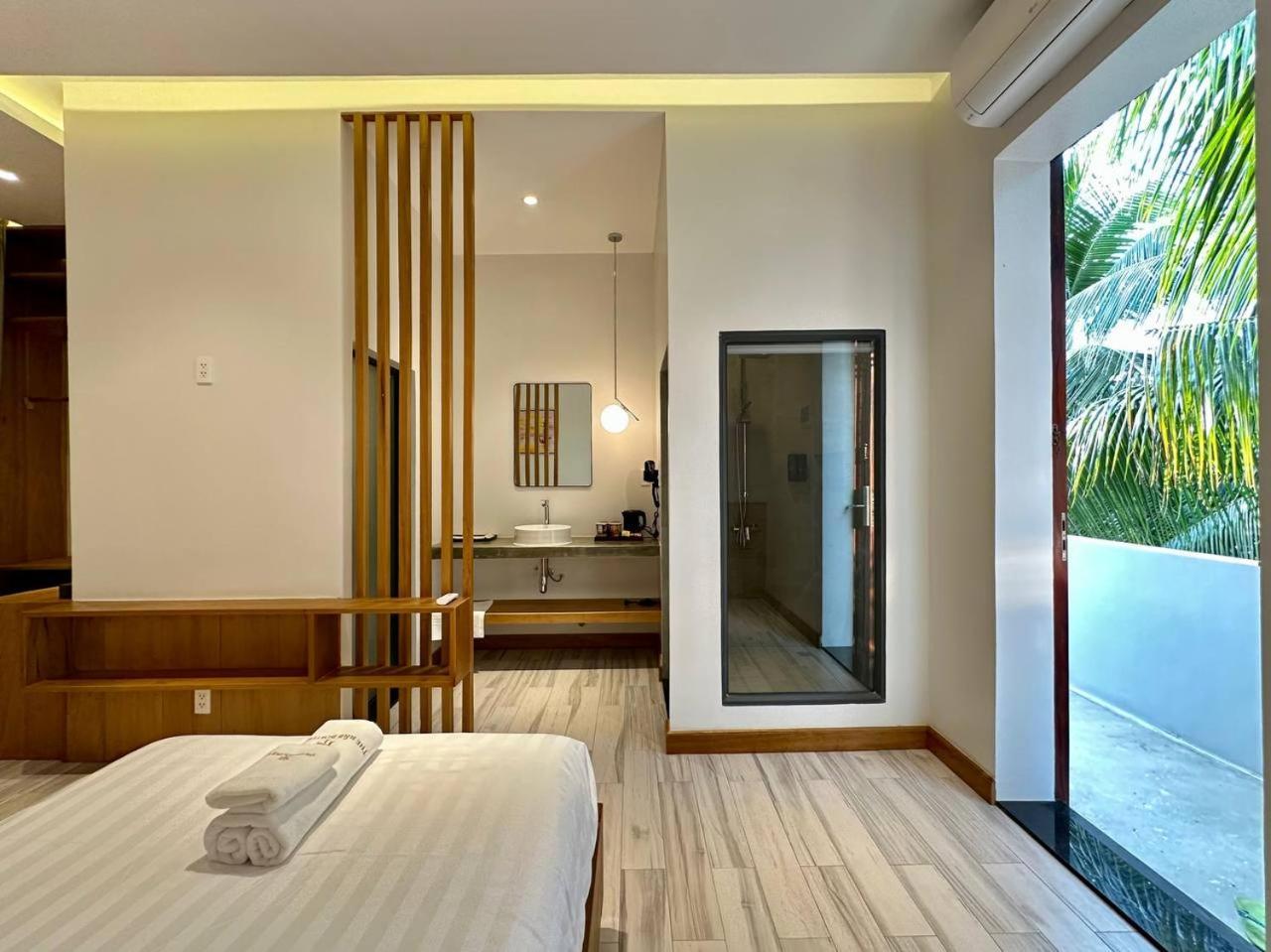 The R&B Boutique Hotel Kampot Bagian luar foto