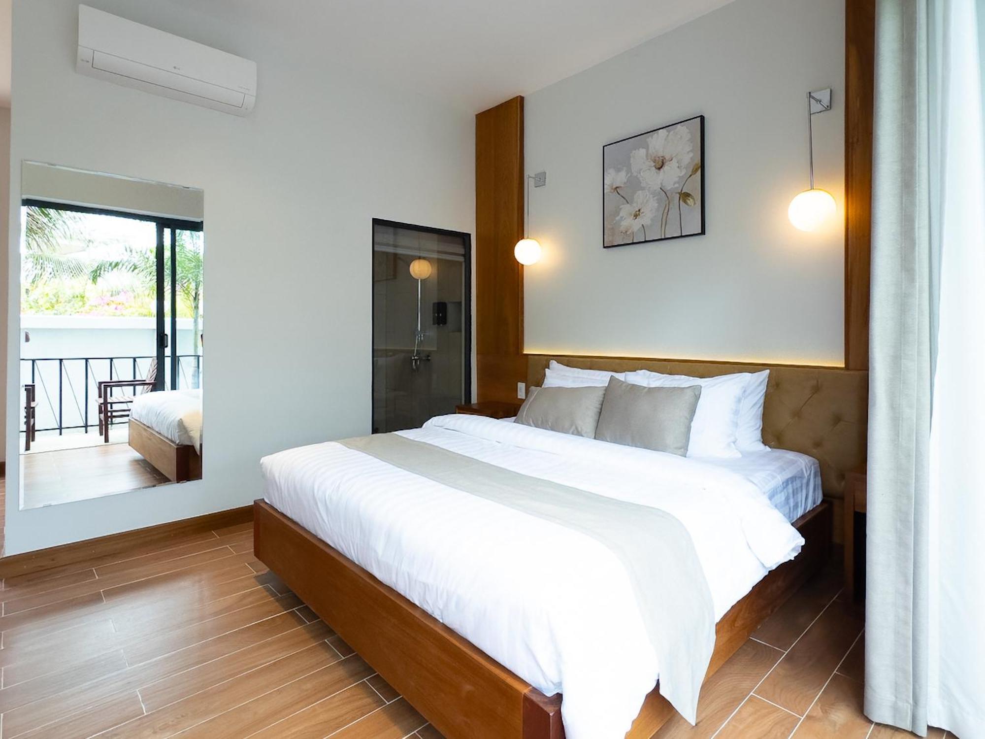 The R&B Boutique Hotel Kampot Bagian luar foto