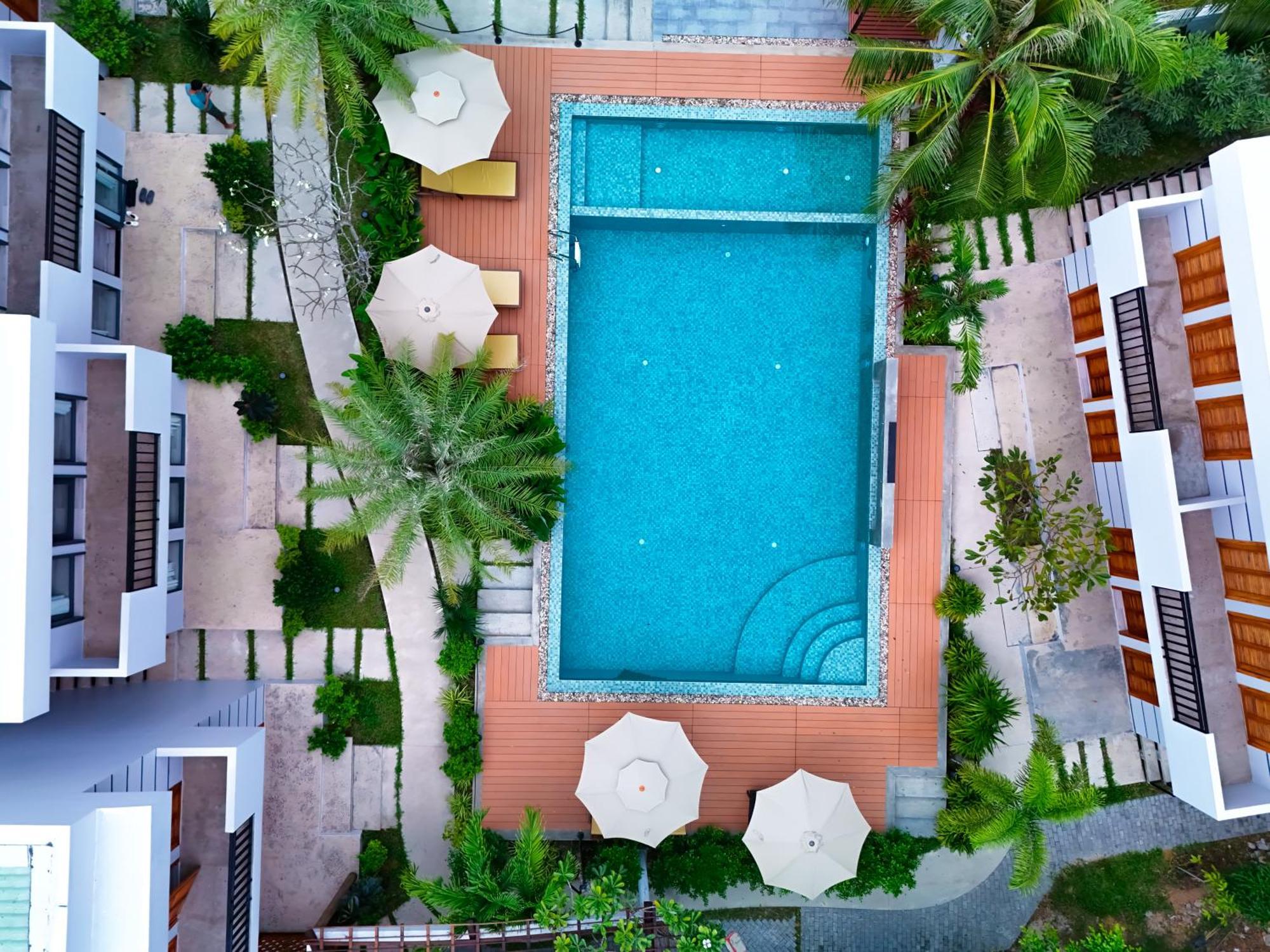 The R&B Boutique Hotel Kampot Bagian luar foto