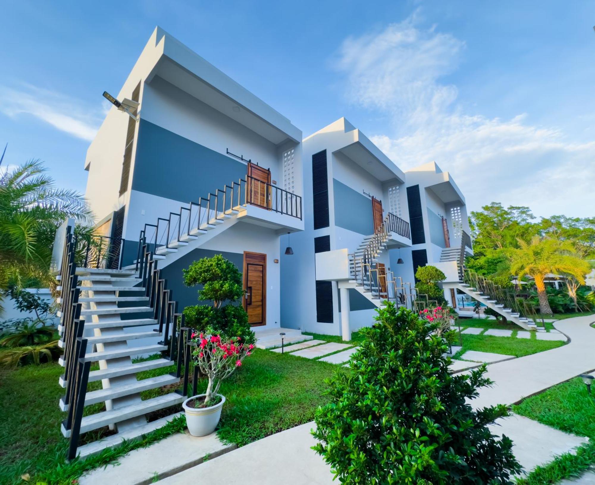 The R&B Boutique Hotel Kampot Bagian luar foto