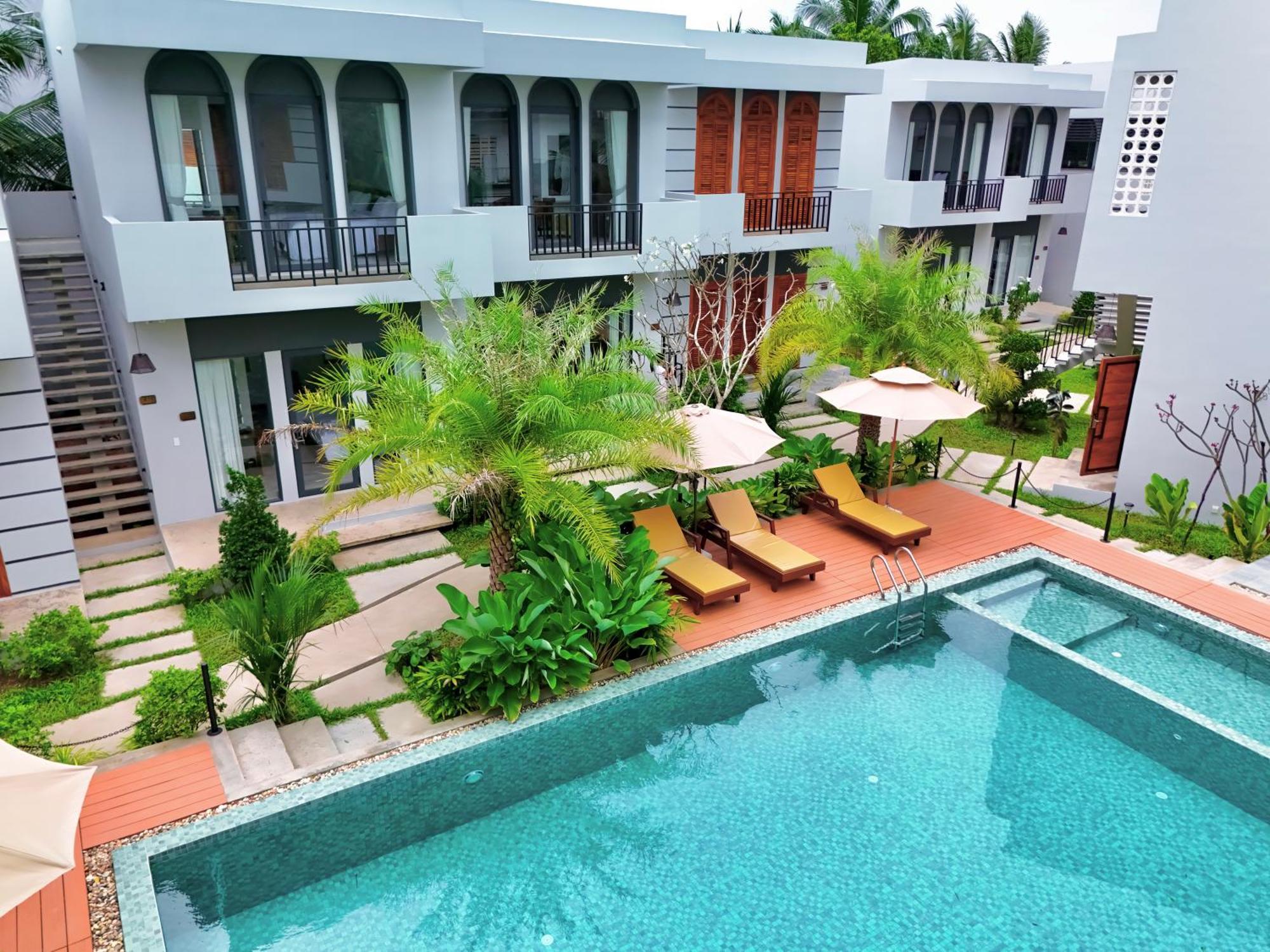 The R&B Boutique Hotel Kampot Bagian luar foto