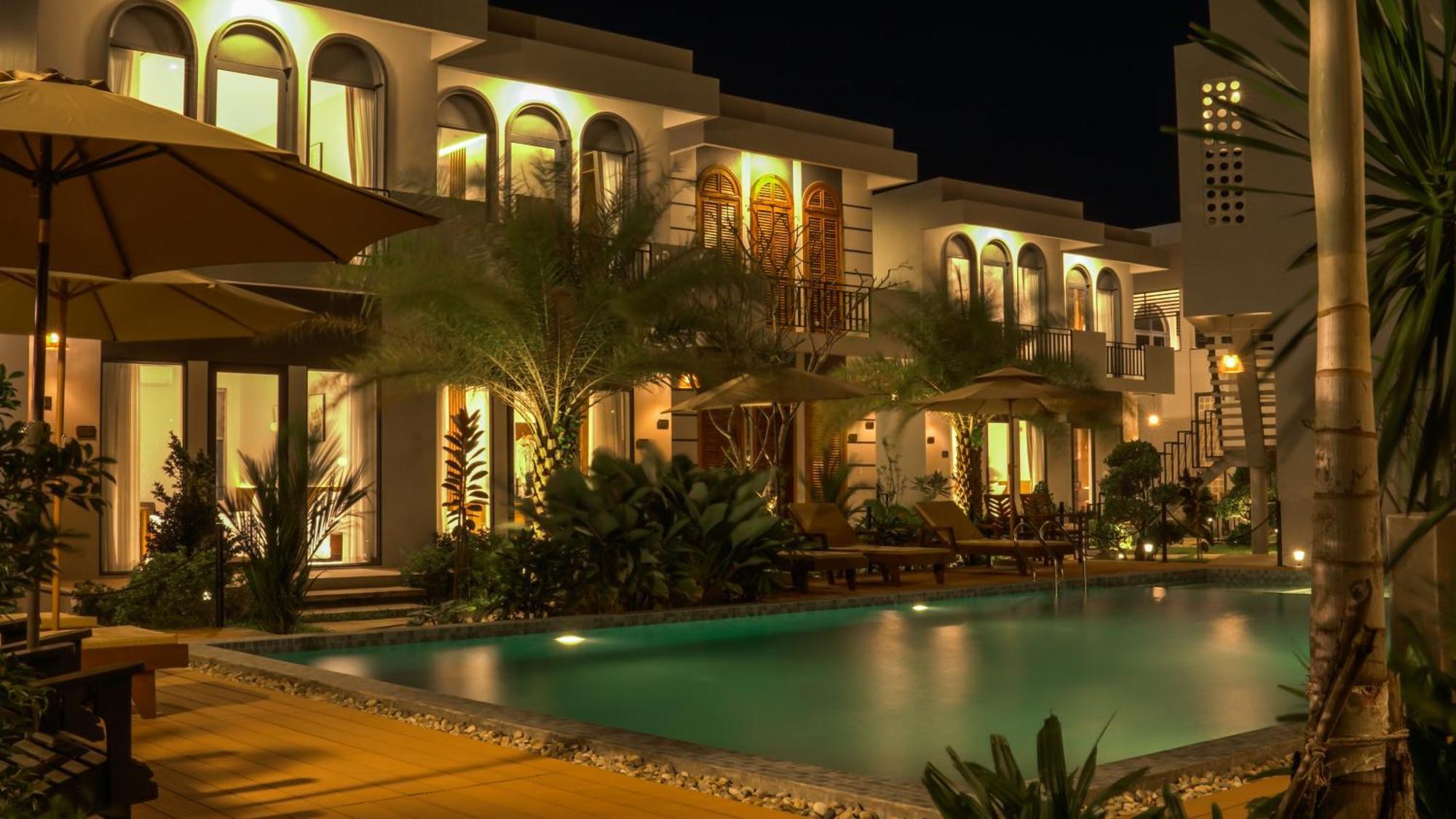 The R&B Boutique Hotel Kampot Bagian luar foto
