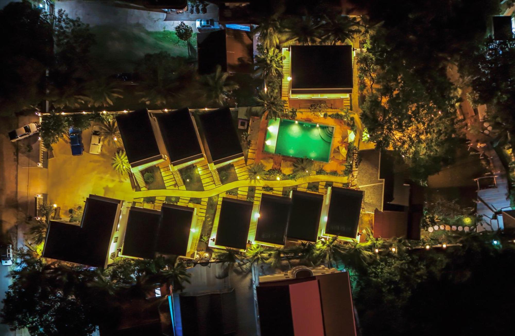 The R&B Boutique Hotel Kampot Bagian luar foto